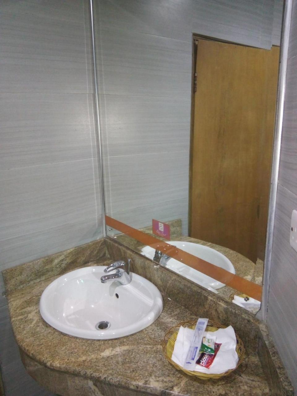 Eden Crest Hotel & Resort Enugu Zewnętrze zdjęcie
